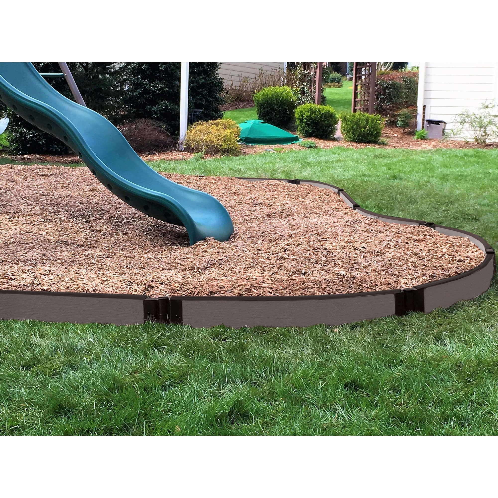 Weathered Wood Curved Playground Border 16' - 1" profile alt 0