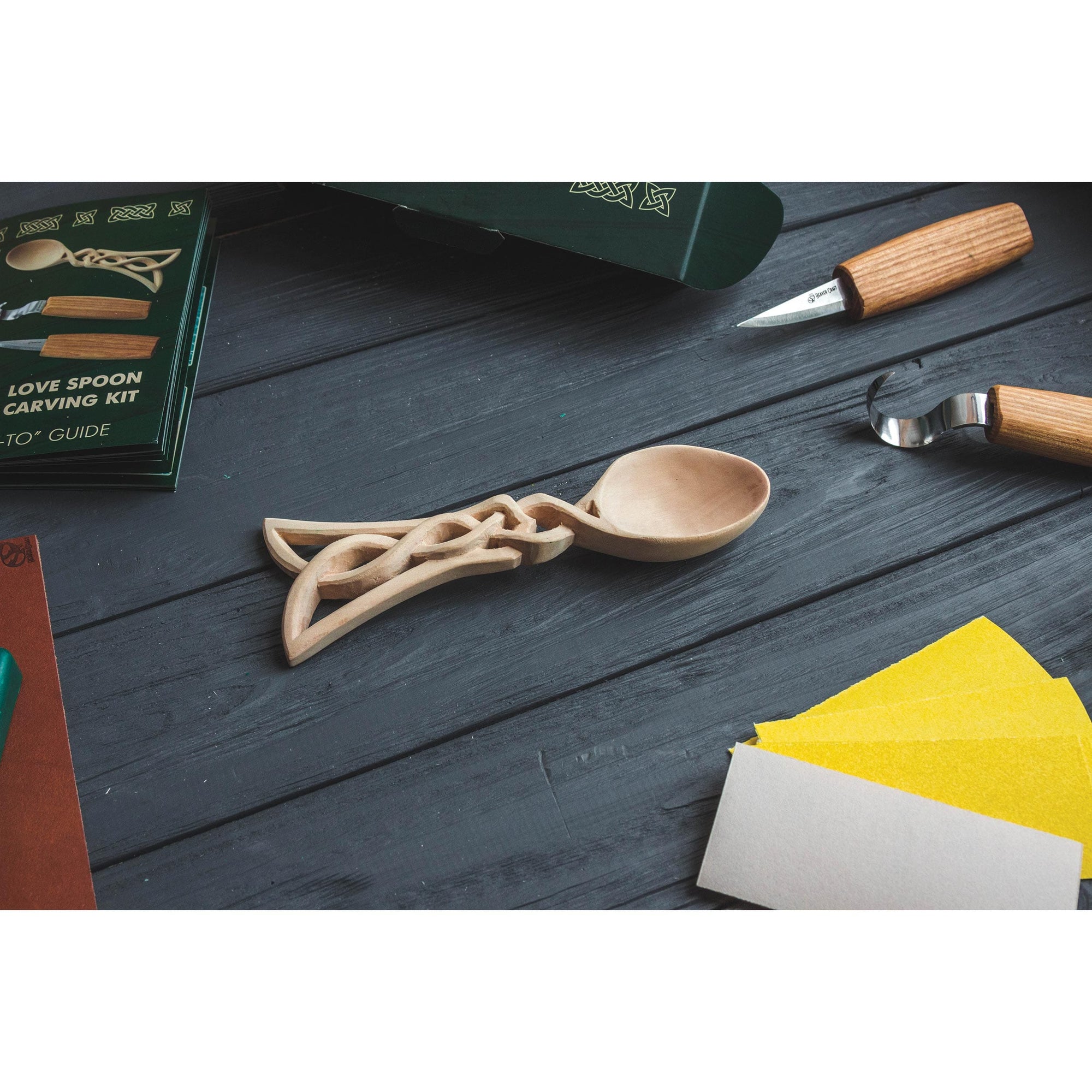 Celtic Love Spoon Carving Kit alt 0