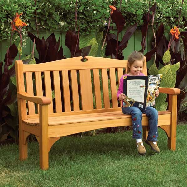 Woodworking Project Paper Plan to Build Comfy Classic Garden Bench alt 0