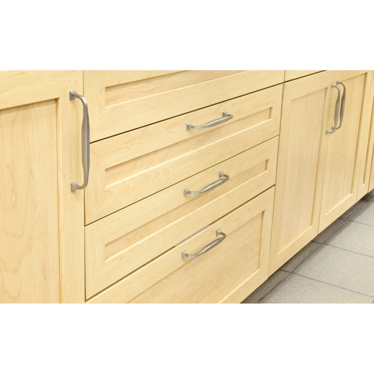 Transitional Pull, 5-1/16" Center-to-Center, Brushed Nickel alt 0