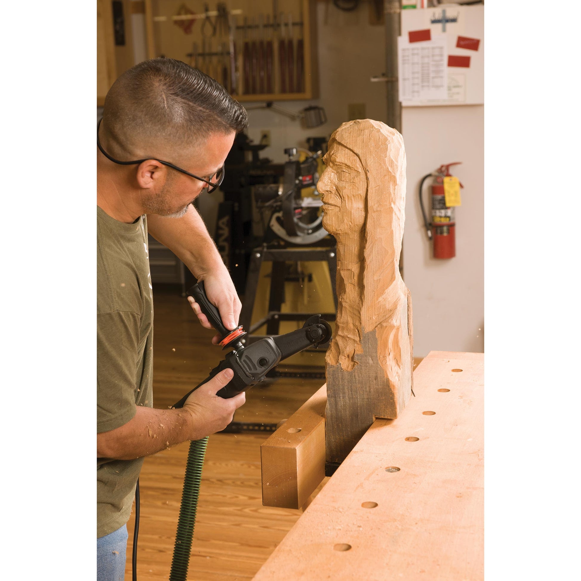 Mini Carver with Carbide Blade and Sanding Disc Assortment alt 0