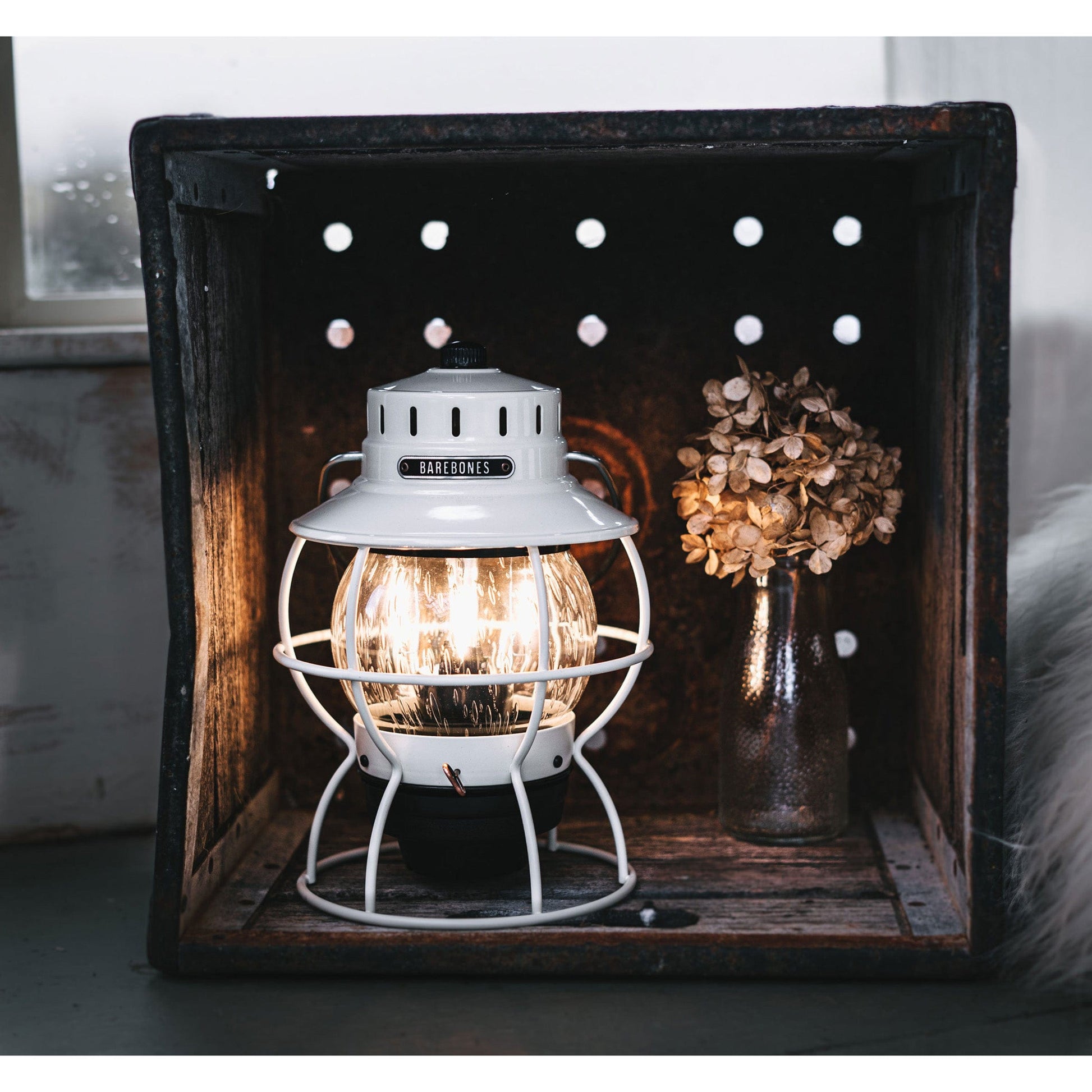 Railroad Lantern Vintage White alt 0