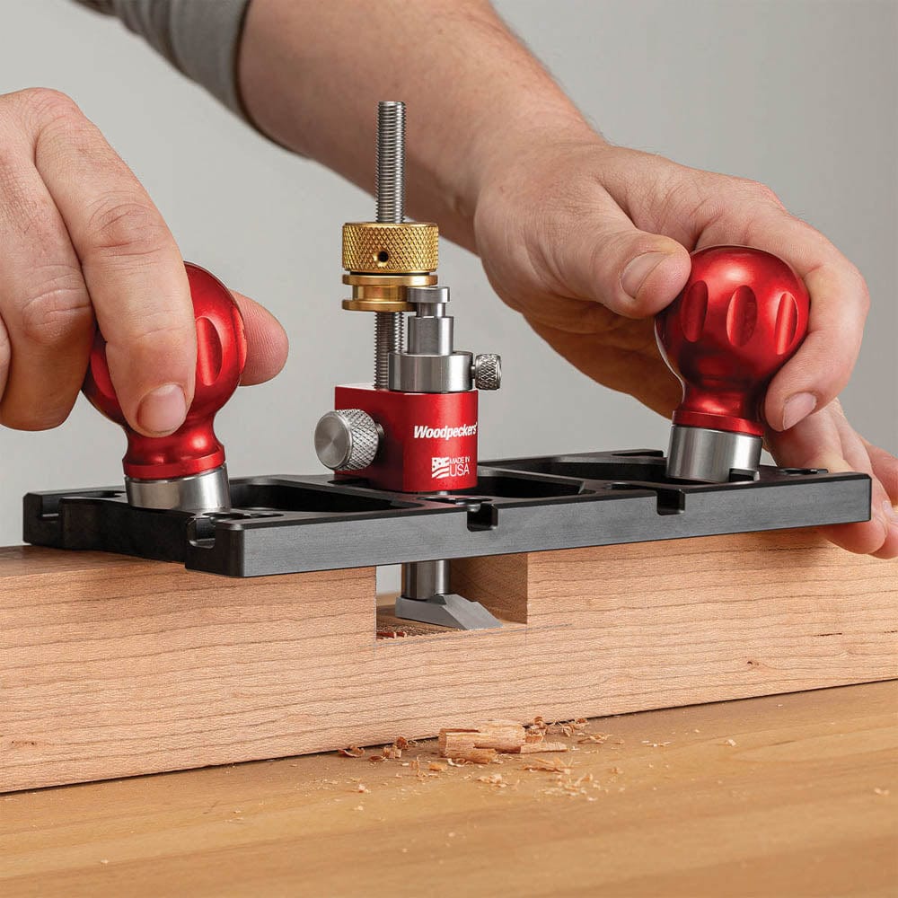 Router Plane with Straight and Spear Point Blades