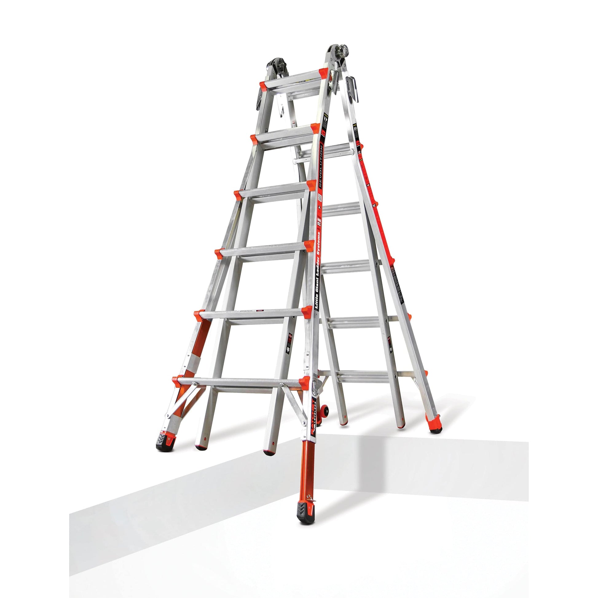 Revolution Ladder 26' with Built-In Ratchet Leveler Option alt 0