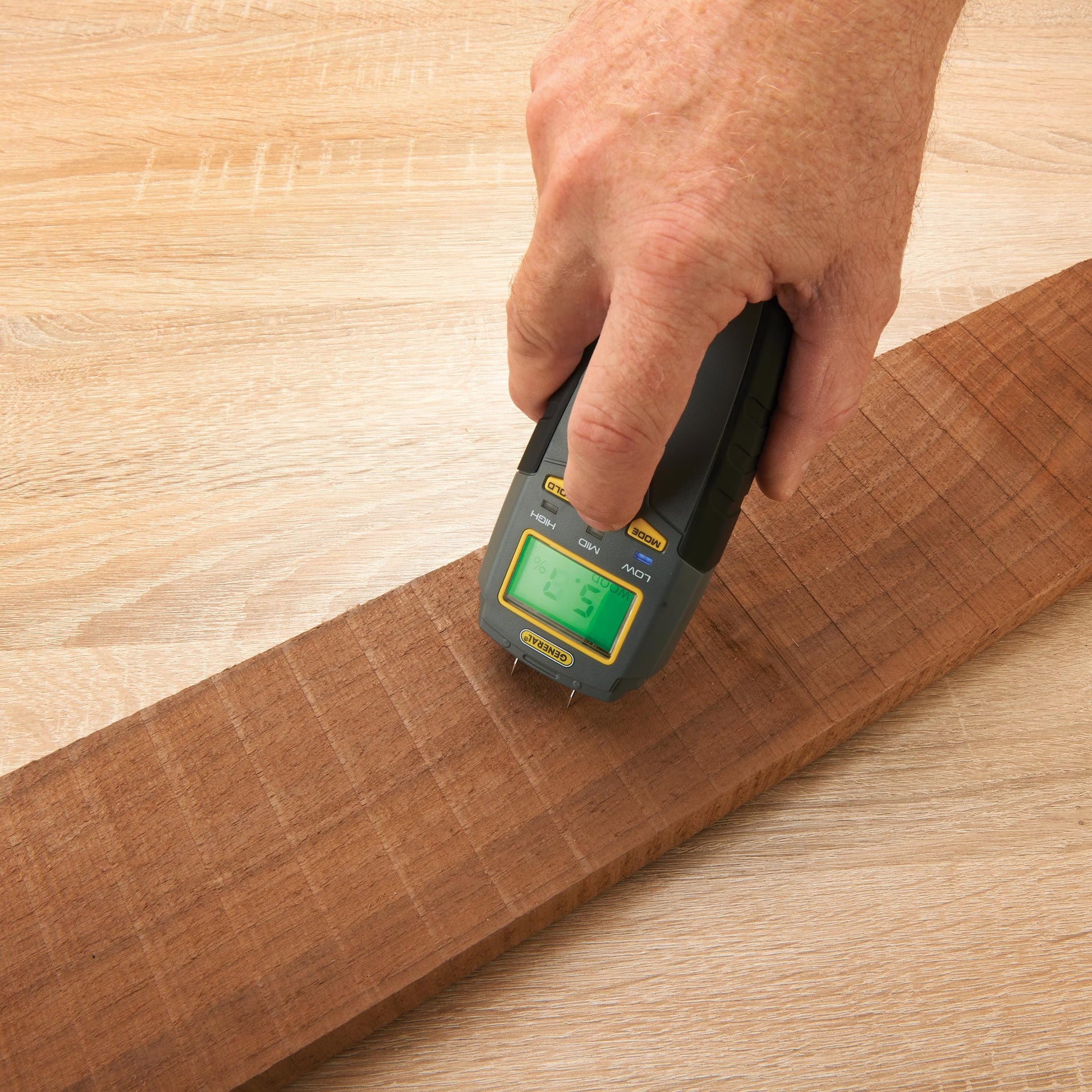 Digital Moisture Meter - Pin Style alt 0